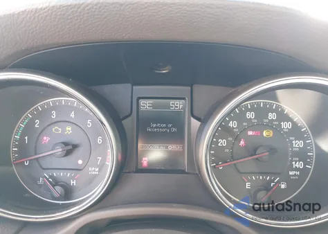 2011 Jeep Grand Cherokee Laredo z USA, uszkodzony, nr VIN 1J4RS4GG8BC636799